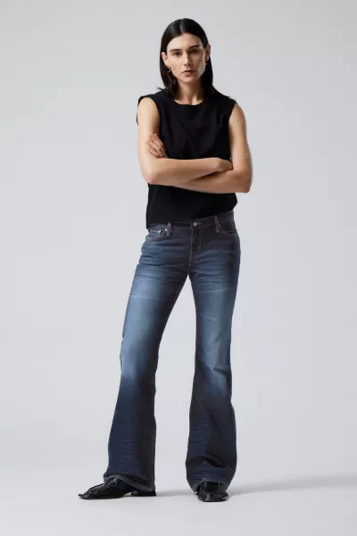 Bootcut-Jeans In Knitteroptik Nova Jeans Haltbarkeit Week Day Azurblau Damen